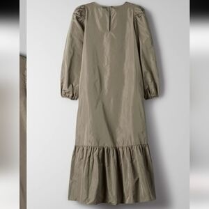 Aritzia Wilfred Sedona Dress Puff Sleeves Drop Waist Size XXS Dried Basil Green.